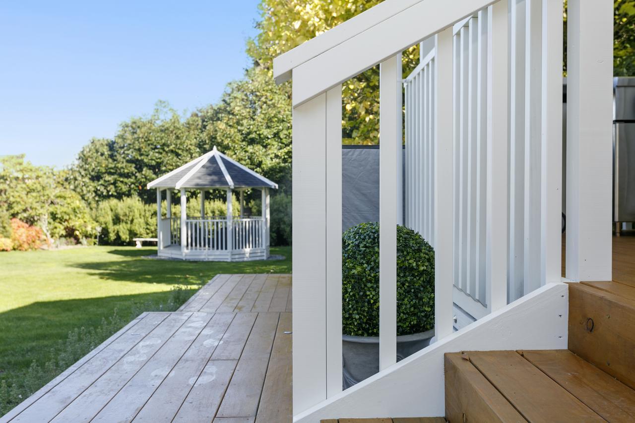 The Retreat Luxury Garden Villa Taupo Exterior photo