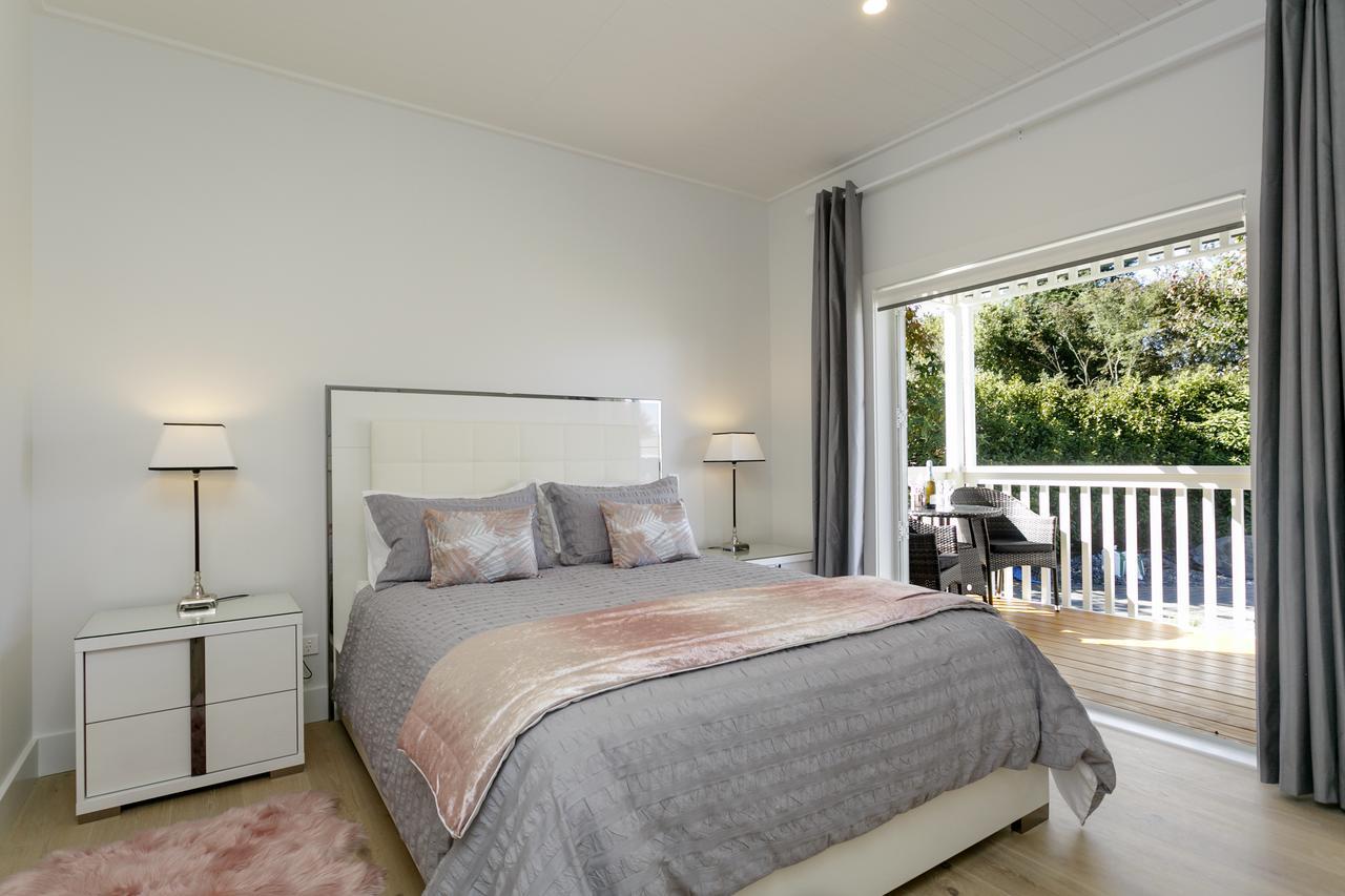 The Retreat Luxury Garden Villa Taupo Exterior photo